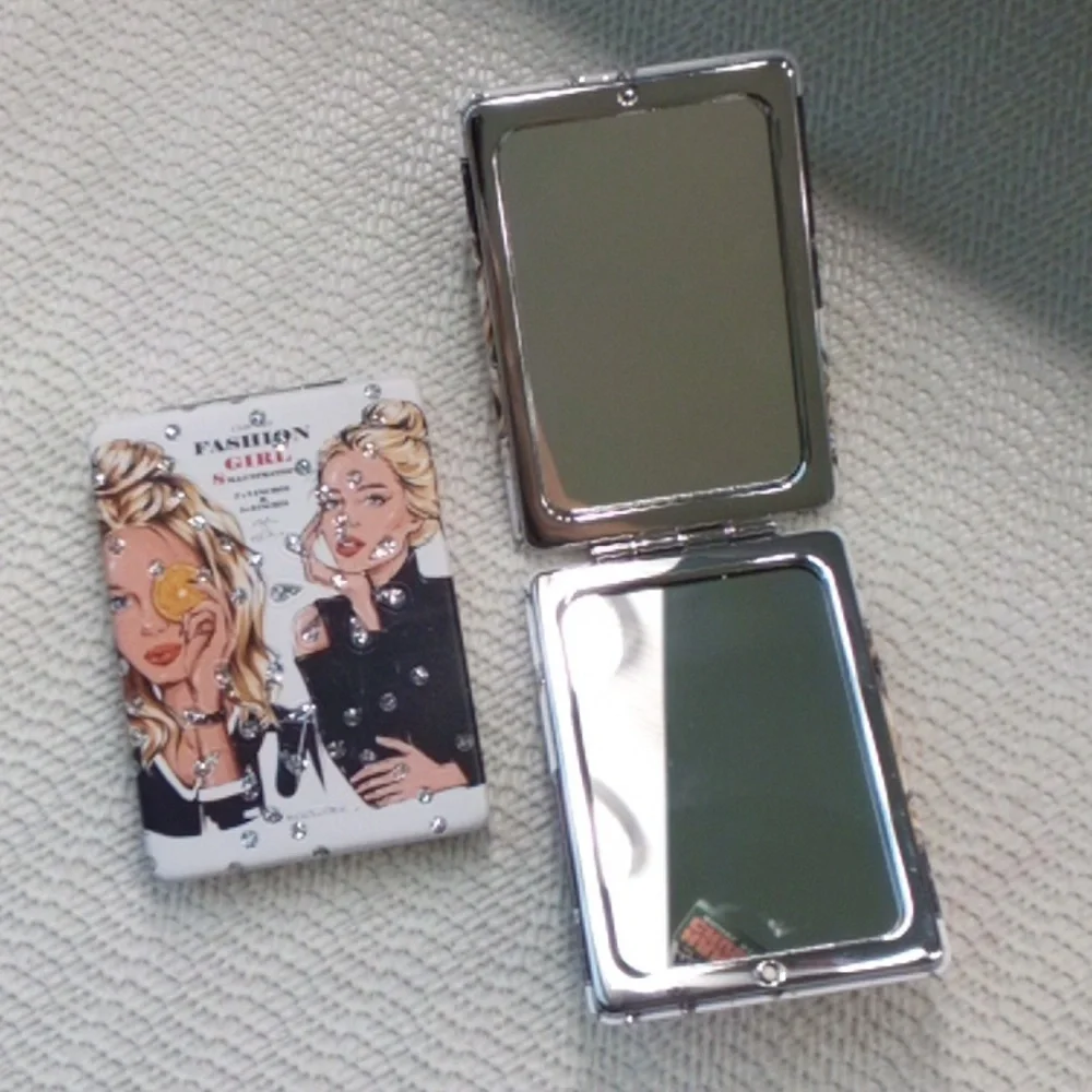 Compact Girly Mirror Set! - Picture 3 of 4